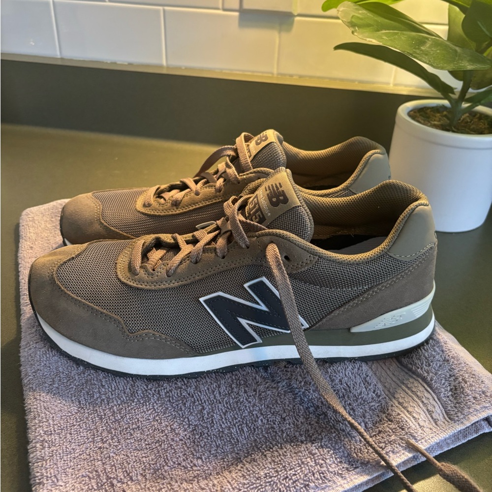 New Balance Men's Olive Mesh & Suede Casual Sneakers